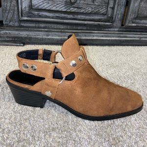 Brown Indigo Rd. Booties